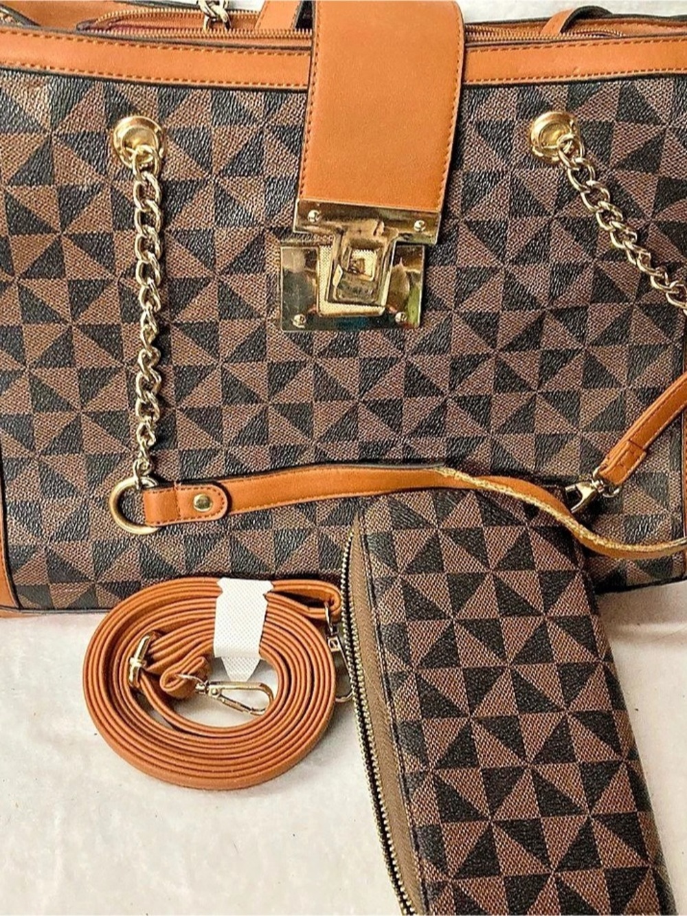 Geometric Shoulder Bag in Brown & Black